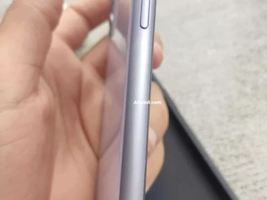 iPhone 11 stockage 64gb