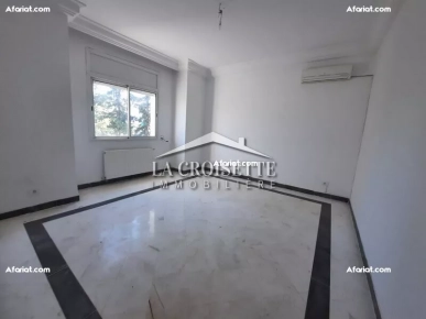 Duplex S+4 avec jardin à La Marsa MVL0975