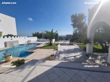 Villa ROSALI (Réf: V432)
