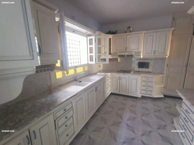 villa a menzeh 9b