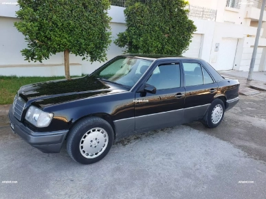 Mercedes E250 turbo Diesel 8ch 5 cylindres Mercedes E250 turbo Diesel 8ch 5 cylindres