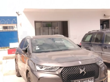 DS7 CROSSBACK PERFORMANCE LINE