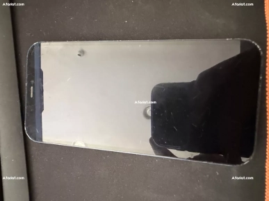 iphone 12 lel bi3