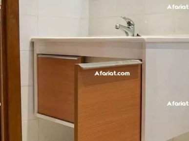 -------------À louer : Coquet appartement S+2 de haut standing