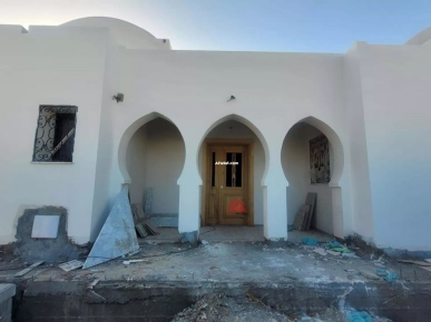 VILLA AVEC PISCINE  À DJERBA MIDOUN ZU - RÉF V683