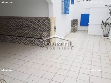 Villa S+5 avec piscine à Sidi Bou Said  ZVL0888