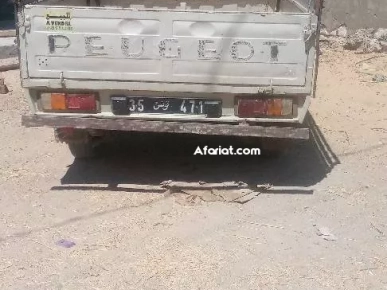 بيجو 404 نضيفة للبيع