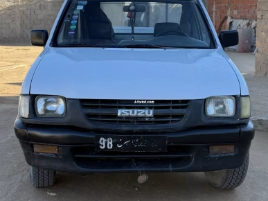 Isuzu Isuzu