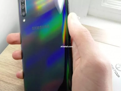 samsung galaxy A70