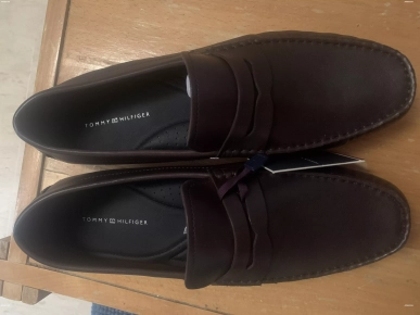 Mocassins Tommy Hilfiger avec etiquette