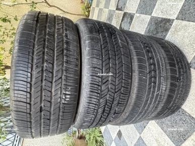 Pneus Good Year 18 pouces (made in USA)1.100 TND Pneus Good Year 18 pouces (made in USA)1.100 TND