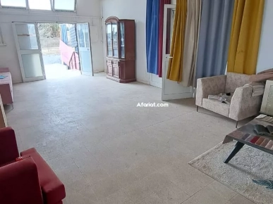 À VENDRE / À LOUER | Showroom avec atelier - Soukra Chotrana 1