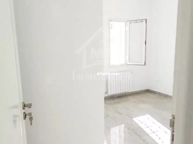 Une villa S+3 toute neuve à vendre à AFH Mrezga 51355351
