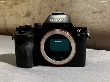 Sony Alpha 7 ILCE-7 Full Frame 35mm ProBoîtier importé des USA