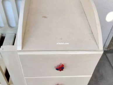 Lit bébé en bois massif