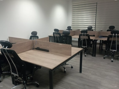 LOCATION DE PLATEAU AMENAGE LOCATION DE PLATEAU AMENAGE
