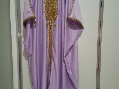 caftan traditionnel violet