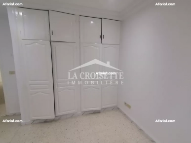 Etage de villa S+4 à L'aouina  ZEL0457