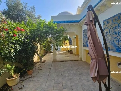 Villa LEVANT (Réf: V2779)