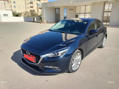 Mazda 3  toit ouvrant Mazda 3  toit ouvrant