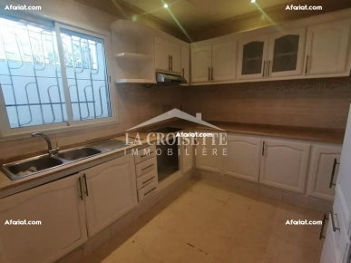 Villa plain pied S+3 à La Soukra ZVL1554