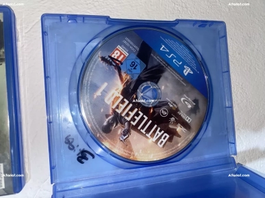 PS4 slim+manette+6cd number de téléfon:99251698