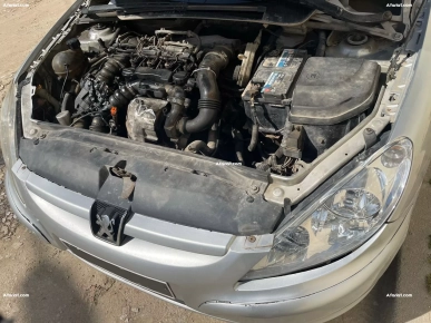 Pièces Peugeot 307 1.6 HDI - SANS CARTE GRISE
