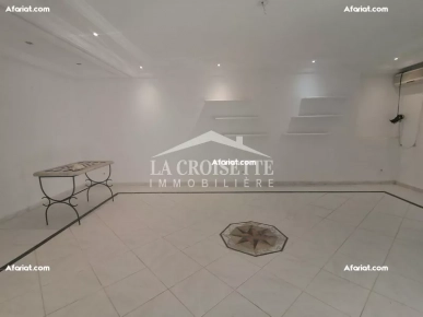 Villa plain pied S+3 à La Soukra ZVL1554