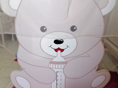 Lit de bébé avec matelas confortex antibacterien neuf Lit de bébé avec matelas confortex antibacterien neuf