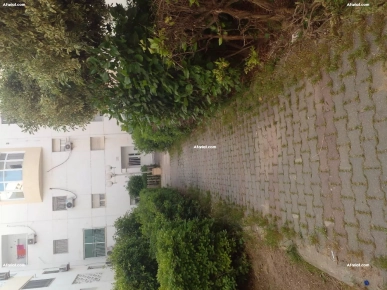 a vendre appartement aux deuxième étage el mourouj1