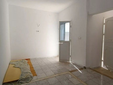 A vendre Deux maisons a elhaouaria centre ville