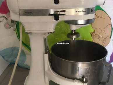 Pétrin kitchenaid artisan très bonne état avec Fouet seulement