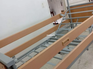 Lit médical d'occasion