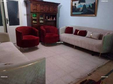 salon spacieuce en très bon état salon spacieuce en très bon état