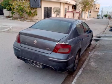 Peugeot 407