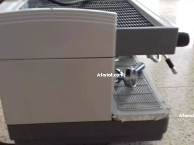 ماكينة قهوة إيطالية للبيع في قابس