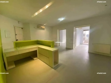 A vendre appartement bureautique a manar 1