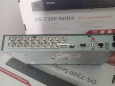 dvr hikvision pour 16 caméras 1 pièce 180dt et les 10 a 1400dt