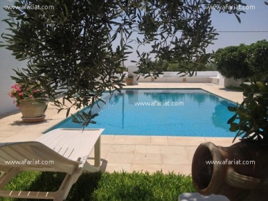 Villa ROSALI (Réf: V432)