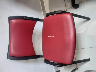 chaise en bon état chaise en bon état