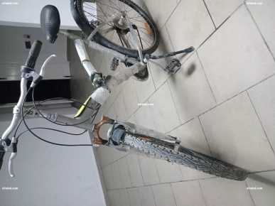 vélo  b’twin jdida vélo  b’twin jdida