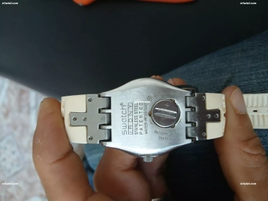 3 montre swatch originale pour femme