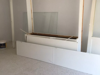 Facade en bois avec porte Facade en bois avec porte