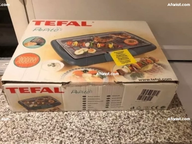 BARBECUE NEUF AVEC ACCESSOIRES IMPORTÉ DE FRANCE BARBECUE NEUF AVEC ACCESSOIRES IMPORTÉ DE FRANCE