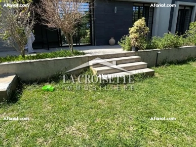 Appartement S+4 avec jardin à La Marsa  ZAL1758