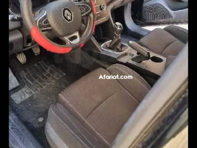 Megane 4  importé