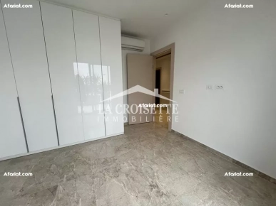 Duplex S+3 avec jardin et piscine ZDL0589