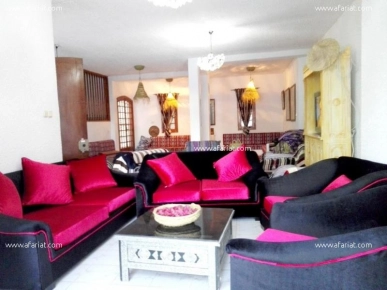 Villa PLAZA(Réf: L2286)