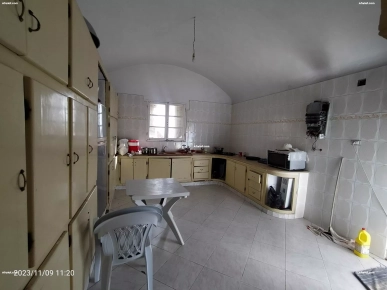 A vendre une maison S+3 avec garage