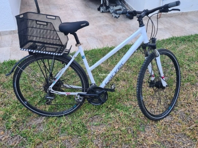 Deux vélos importé en bonne Etat